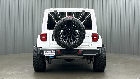 Used 2023 Jeep Wrangler Unlimited Sahara w/ Dual Top Group image 4