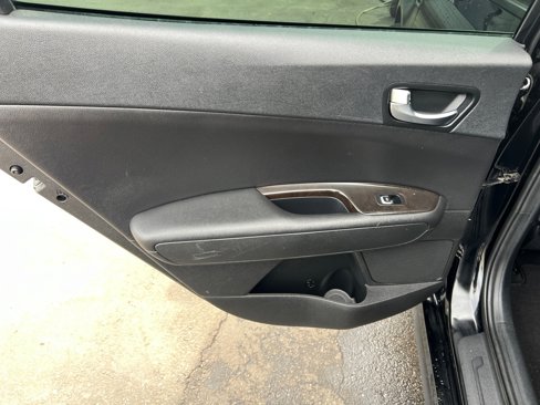 Used 2017 Kia Optima EX image 27