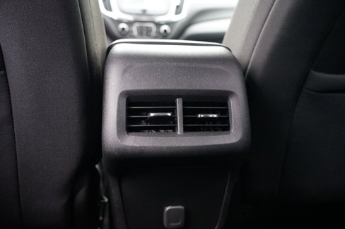 Used 2018 Chevrolet Equinox LT image 27