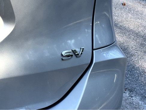 Used 2019 Nissan Rogue SV w/ Premium Package image 33