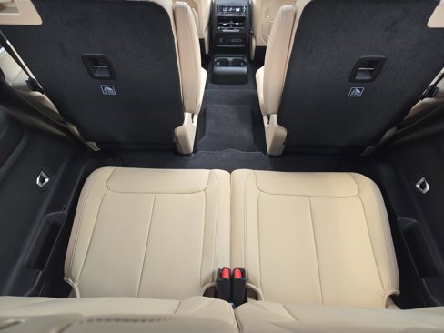 New 2025 Jeep Grand Cherokee L Limited image 22