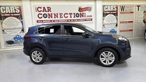 Used 2017 Kia Sportage LX image 9