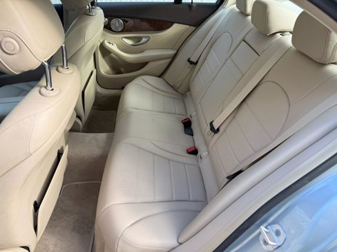 Used 2015 Mercedes-Benz C 300 4MATIC Sedan image 14