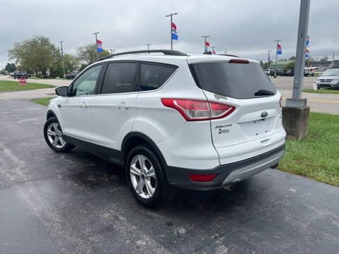 Used 2016 Ford Escape SE w/ Equipment Group 201A image 6