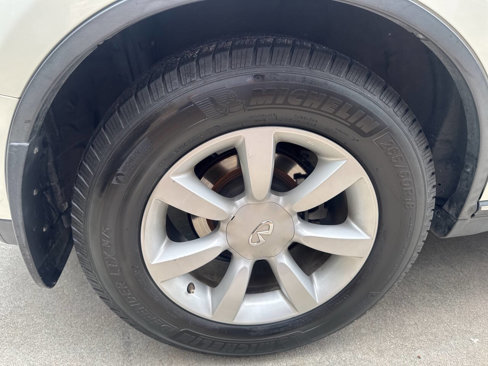 Used 2004 INFINITI FX35 AWD w/ Touring Pkg image 25