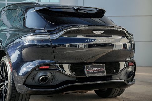 Used 2023 Aston Martin DBX image 13