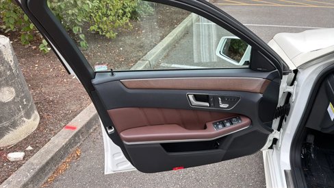 Used 2014 Mercedes-Benz E 350 Sedan image 19