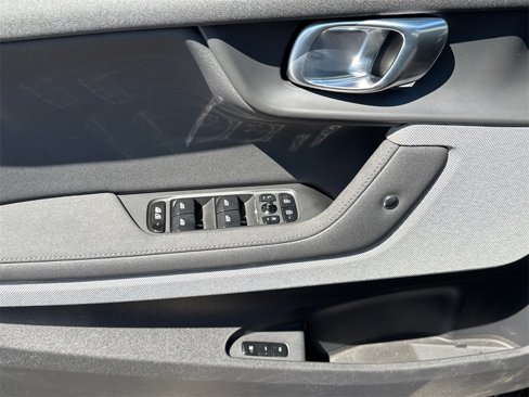 Used 2022 Polestar Polestar 2 image 30