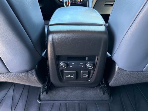 Used 2018 Buick Enclave Premium image 16