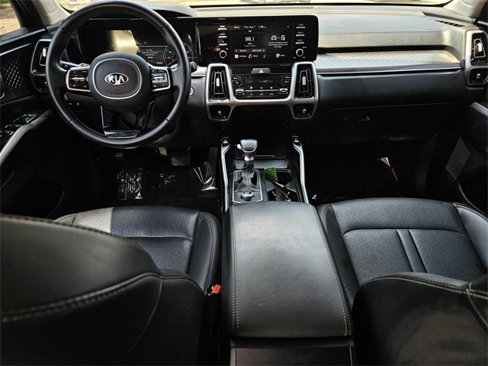 Used 2021 Kia Sorento S w/ Panoramic Sunroof Package image 25
