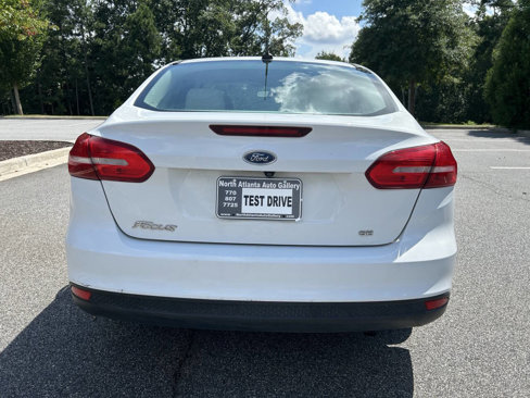 Used 2017 Ford Focus SE image 6