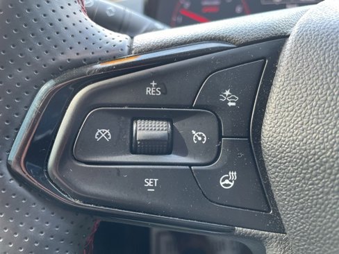 Used 2024 Chevrolet Trax RS image 16