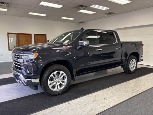Certified 2022 Chevrolet Silverado 1500 LTZ w/ LTZ Premium Package image 1
