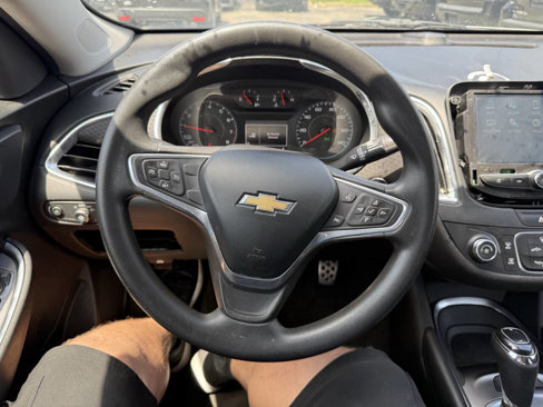 Used 2016 Chevrolet Malibu LT image 27