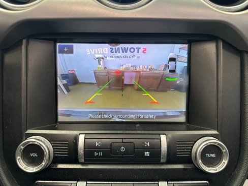 Used 2020 Ford Mustang Premium image 47