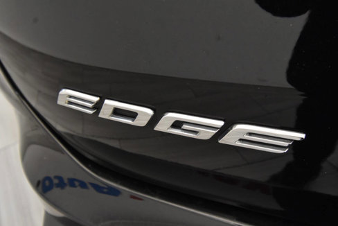 Used 2020 Ford Edge SEL w/ Convenience Package image 29