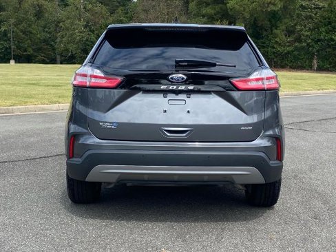 Certified 2022 Ford Edge SEL w/ Convenience Package image 5