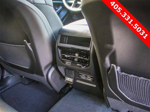 New 2025 Jeep Grand Cherokee Altitude image 22