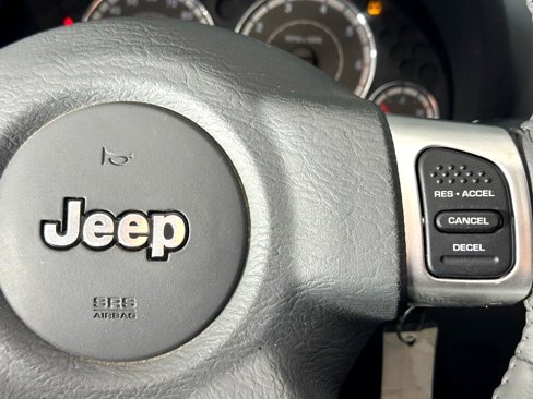 Used 2006 Jeep Liberty Limited image 27