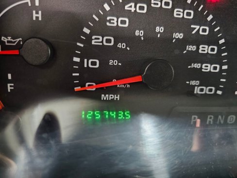 Used 2003 Ford F250 XLT image 17