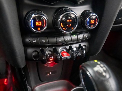 Used 2019 MINI Cooper 2-Door Hardtop w/ Signature Upholstery Package image 26