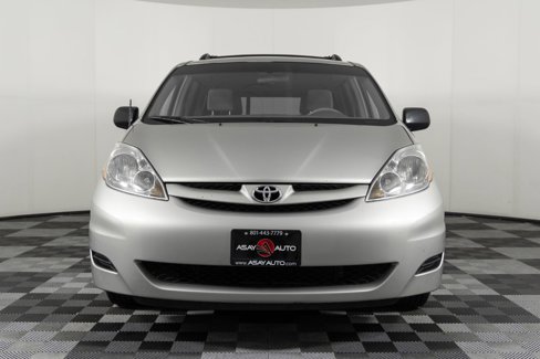 Used 2008 Toyota Sienna LE image 12