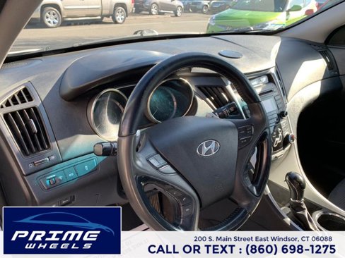 Used 2012 Hyundai Sonata SE image 16