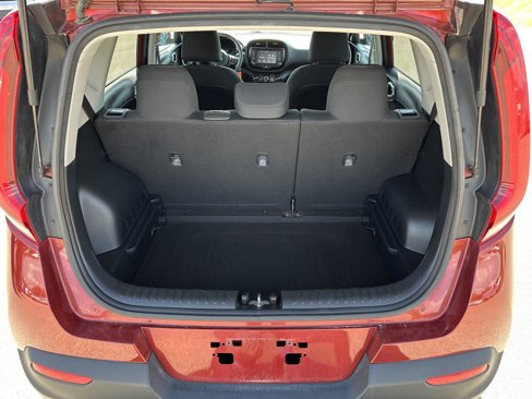 Used 2020 Kia Soul S image 7