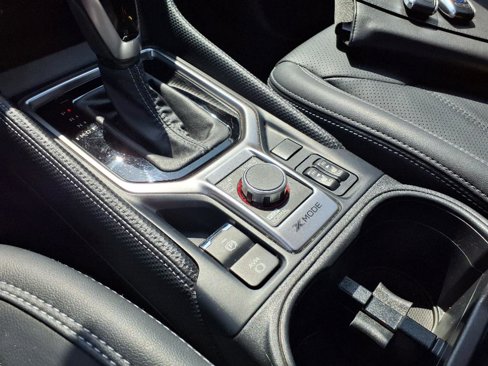 Used 2022 Subaru Forester Limited image 19