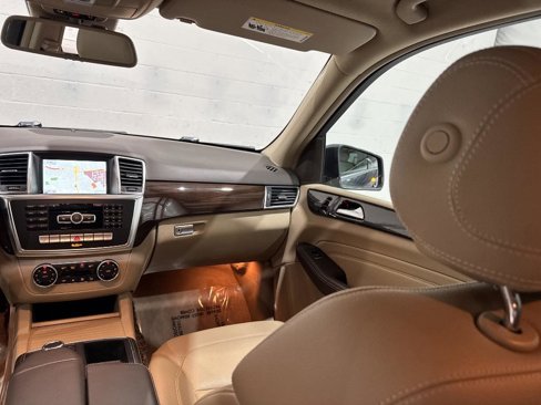 Used 2015 Mercedes-Benz ML 350 4MATIC image 56