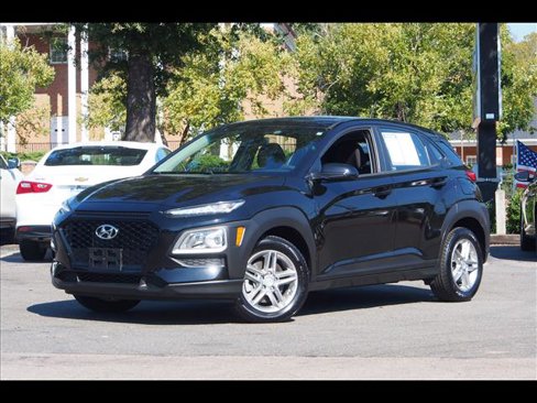 Used 2019 Hyundai Kona SE image 1