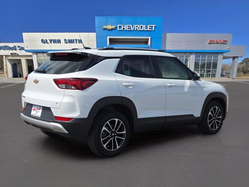 New 2026 Chevrolet TrailBlazer LT w/ Driver Confidence Package image 5