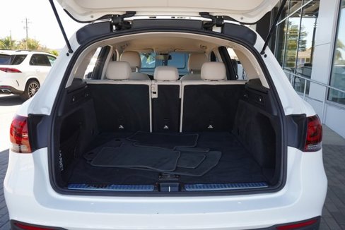 Certified 2021 Mercedes-Benz GLC 300 image 8