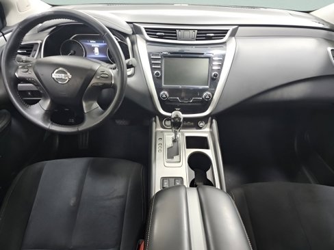 Used 2019 Nissan Murano SV w/ Premium Package image 2