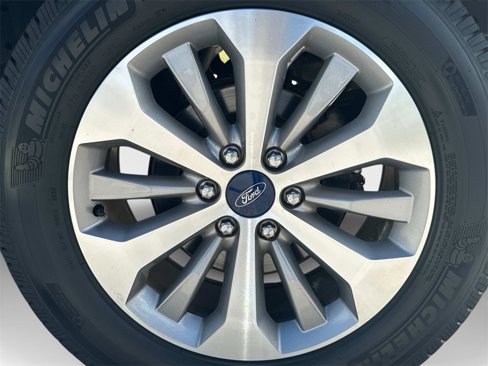 Used 2017 Ford F150 XL w/ Equipment Group 101A Mid image 9