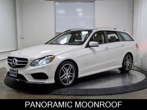 Used 2016 Mercedes-Benz E 350 4MATIC Wagon w/ Premium Package image 4
