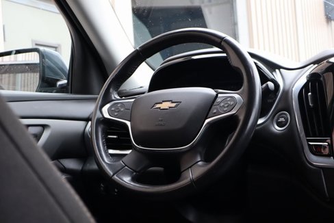 Used 2018 Chevrolet Traverse LT image 44