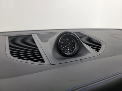New 2026 Porsche Macan image 27
