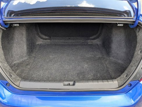 Used 2019 Honda Civic EX-L image 12