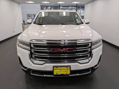 Used 2022 GMC Acadia SLE w/ Driver Convenience Package image 2