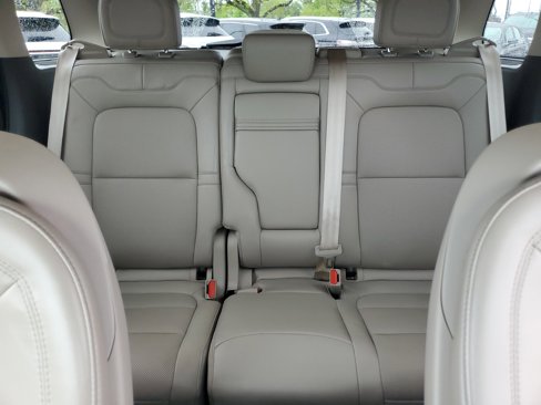 Certified 2022 Lincoln Corsair AWD w/ Equipment Group 101A image 19