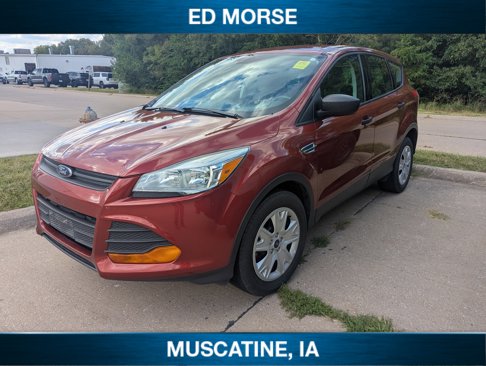 Used 2016 Ford Escape S image 2