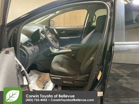 Used 2012 Ford Edge SE image 12