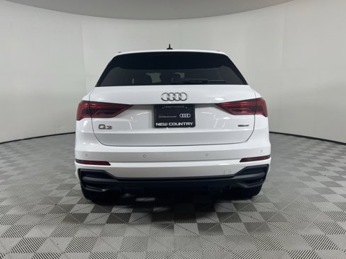 Used 2024 Audi Q3 2.0T Premium Plus w/ Premium Plus Package image 6
