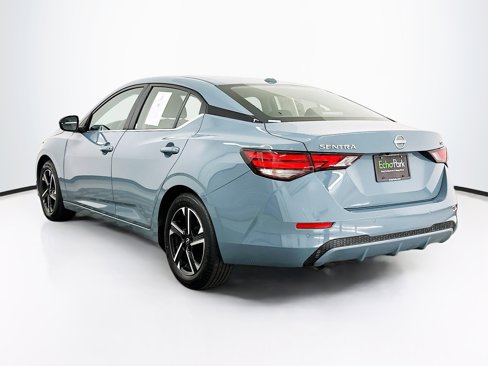 Used 2024 Nissan Sentra SV image 5