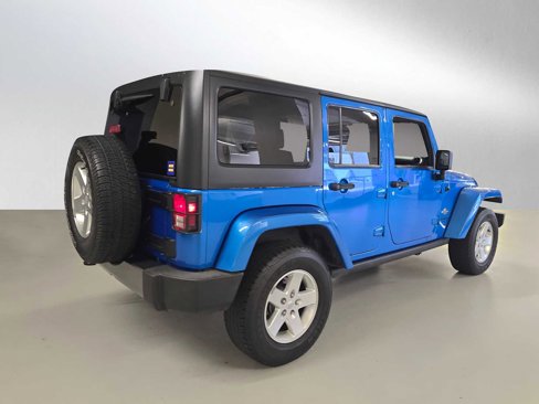 Used 2014 Jeep Wrangler Freedom Edition image 3