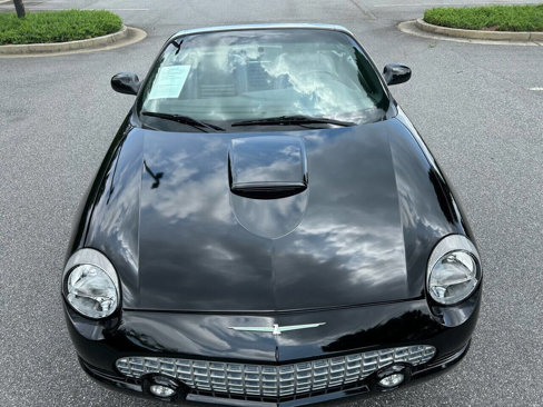 Used 2002 Ford Thunderbird Deluxe image 16