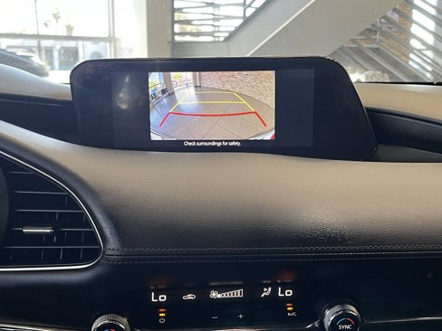 Used 2022 MAZDA MAZDA3 s image 19