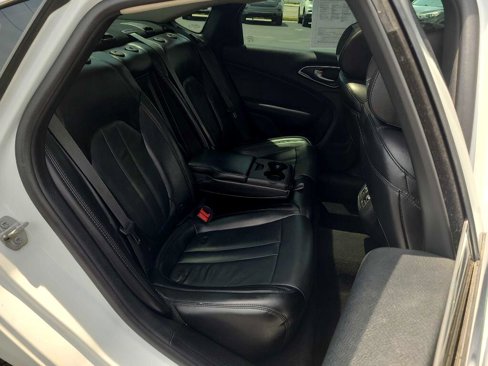 Used 2016 Chrysler 200 C w/ Sun & Sound Group image 13