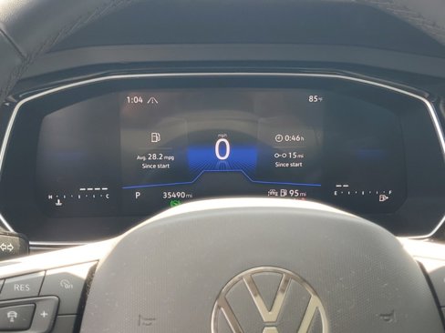 Used 2024 Volkswagen Jetta SE image 17
